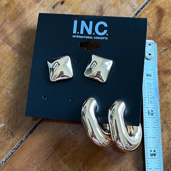 Macy's Shelf Pull INC Brand Puffy Goldtone Set of Two Pierced Earrings NEW - Picture 3 of 3